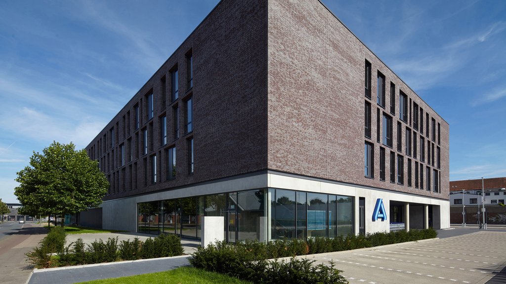 Büro- und Geschäftsgebäude in Bielefeld