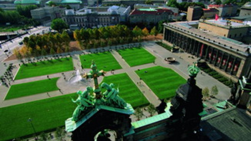 Die Wiederbelebung des Lustgartens auf der Berliner Museumsinsel - ein Förderprojekt der Allianz Umweltstiftung